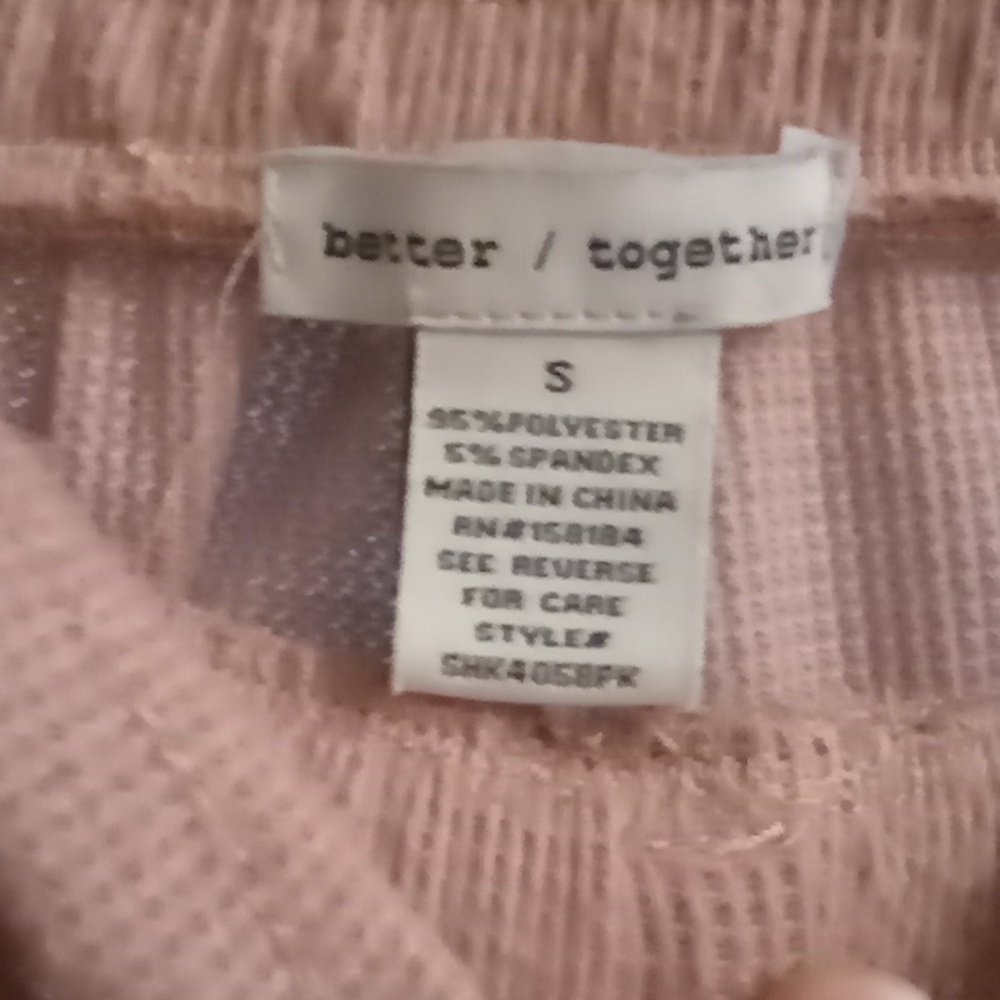Pink Knit Short - Picture 3 of 4